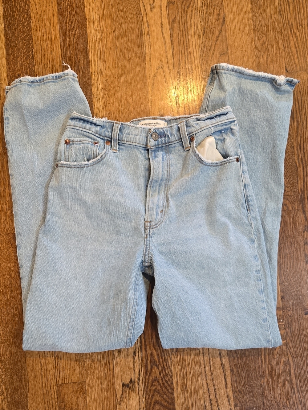 Abercrombie & Fitch 90s Straight Ultra High Rise Jeans Light Wash 27